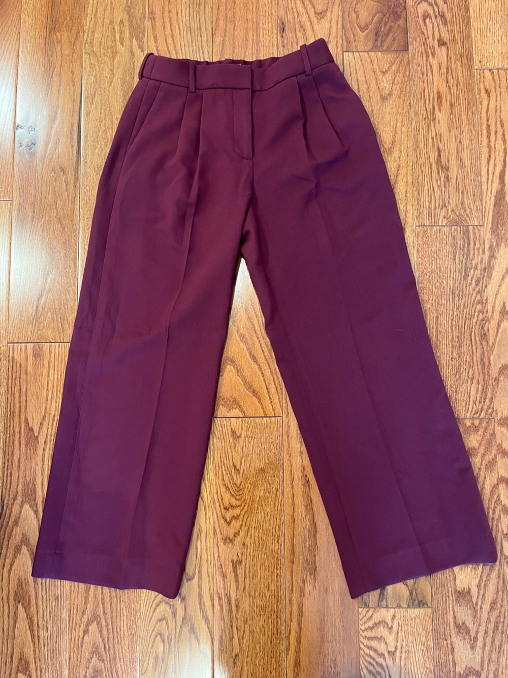 Abercrombie & Fitch Sloane Pant in Burgundy - Picture 4 of 5